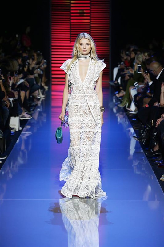 Elie Saab Ready-to-Wear Spring Summer 2016 Fashion Show